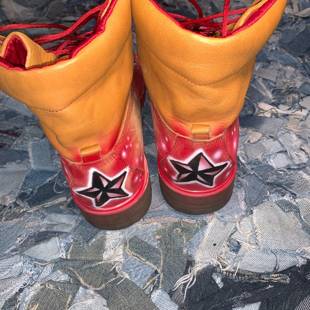 Custom Timberlands - Picture 5 of 7